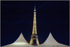 Tour Eiffel 30/330 les pieds dans la fte